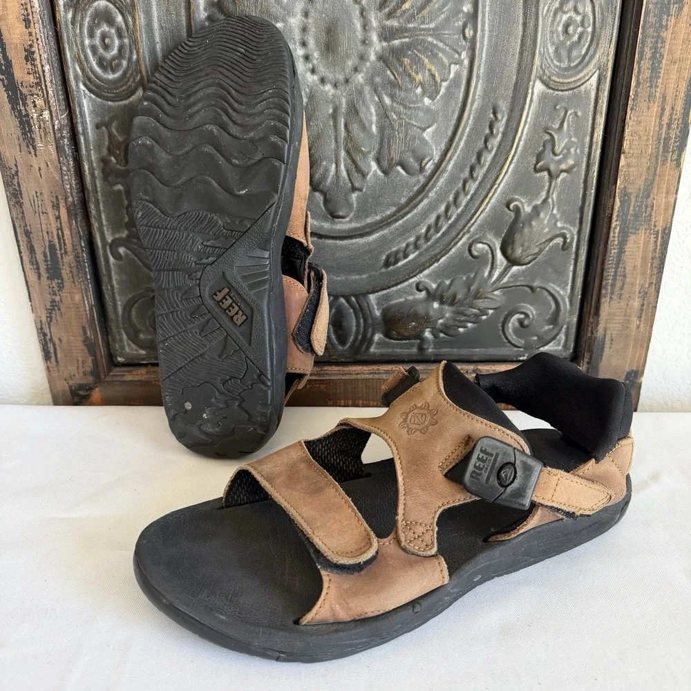 Reef Leather Outdoor Hiking Water Sandals Adjustable Straps Men's 10 US 43 EU‎